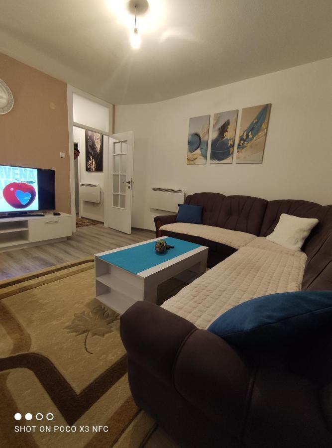 Apartman Deric Nevesinje Eksteriør billede